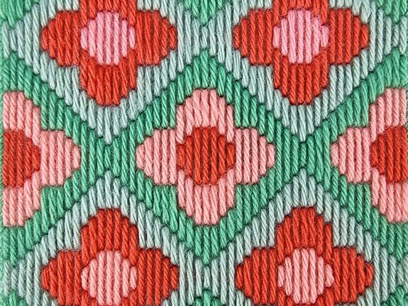 Ditsy Daisy Bargello Tapestry Kit